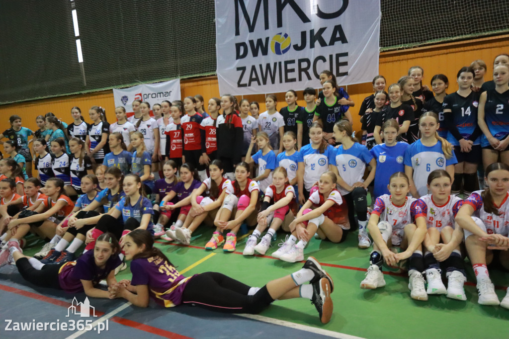 Fotorelacja III: Turniej Minisiatkówki w Zawierciu