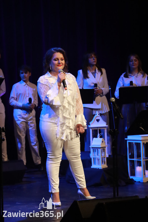 Fotorelacja: W krainie świątecznych melodii w MOK Zawiercie