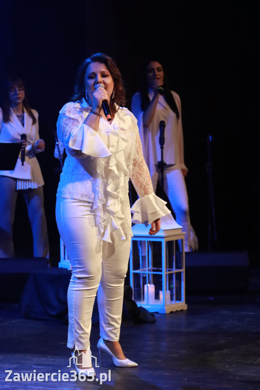 Fotorelacja: W krainie świątecznych melodii w MOK Zawiercie