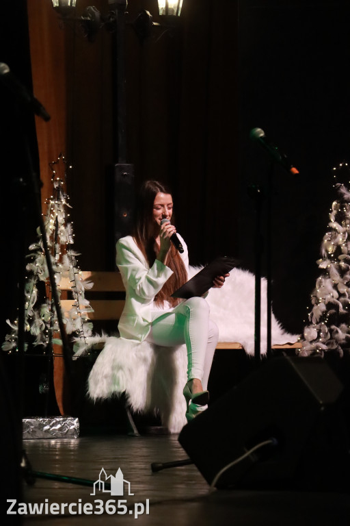 Fotorelacja: W krainie świątecznych melodii w MOK Zawiercie