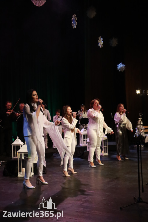 Fotorelacja: W krainie świątecznych melodii w MOK Zawiercie