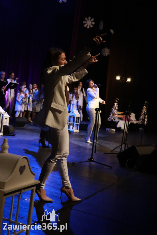 Fotorelacja: W krainie świątecznych melodii w MOK Zawiercie