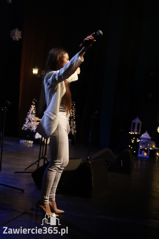 Fotorelacja: W krainie świątecznych melodii w MOK Zawiercie