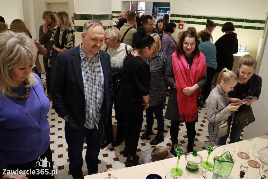 Fotorelacja: Wernisaż w Galerii Stara Łaźnia w Zawierciu
