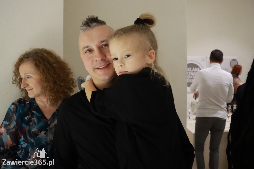 Fotorelacja: Wernisaż w Galerii Stara Łaźnia w Zawierciu