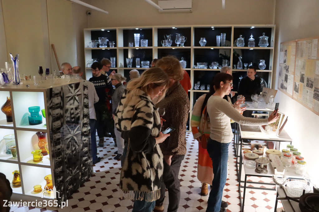 Fotorelacja: Wernisaż w Galerii Stara Łaźnia w Zawierciu