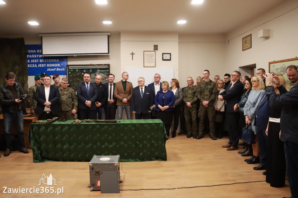 Fotorelacja: STRZELNICA W POWIECIE uroczyste otwarcie w Łazach.