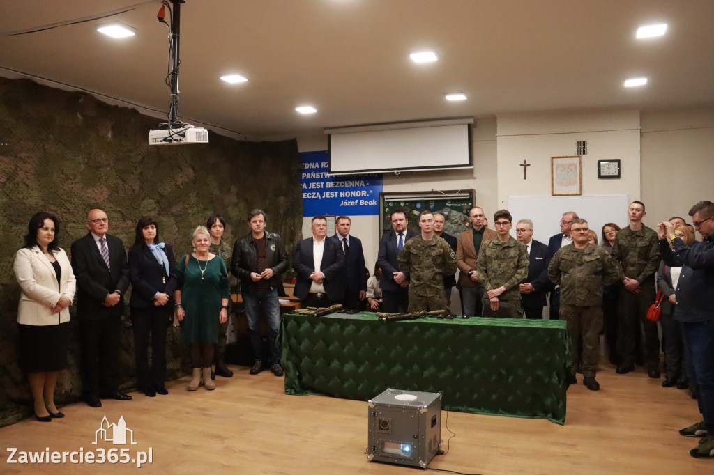 Fotorelacja: STRZELNICA W POWIECIE uroczyste otwarcie w Łazach.