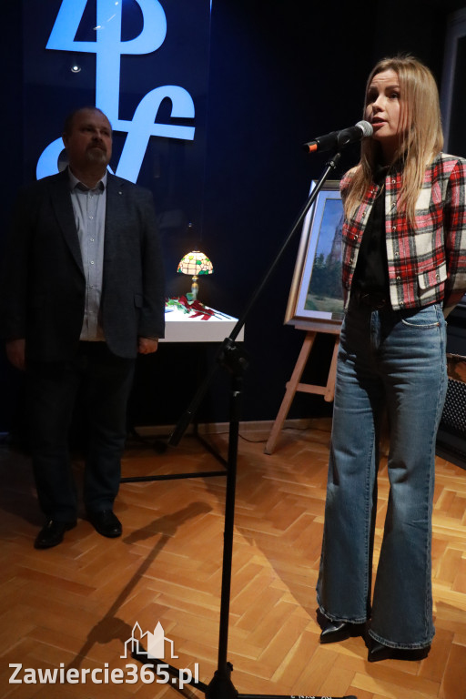 Fotorelacja: Wystawa malarstwa i rysunku PO PROSTU JA w Zawierciu