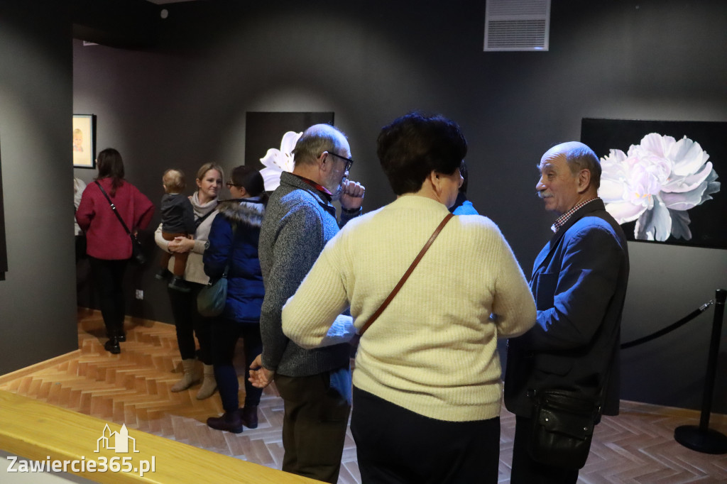 Fotorelacja: Wystawa malarstwa i rysunku PO PROSTU JA w Zawierciu