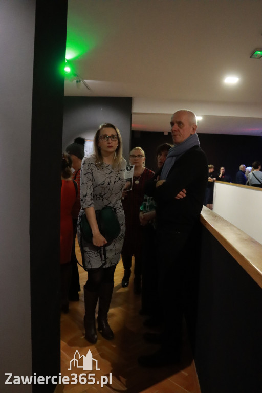Fotorelacja: Wystawa malarstwa i rysunku PO PROSTU JA w Zawierciu