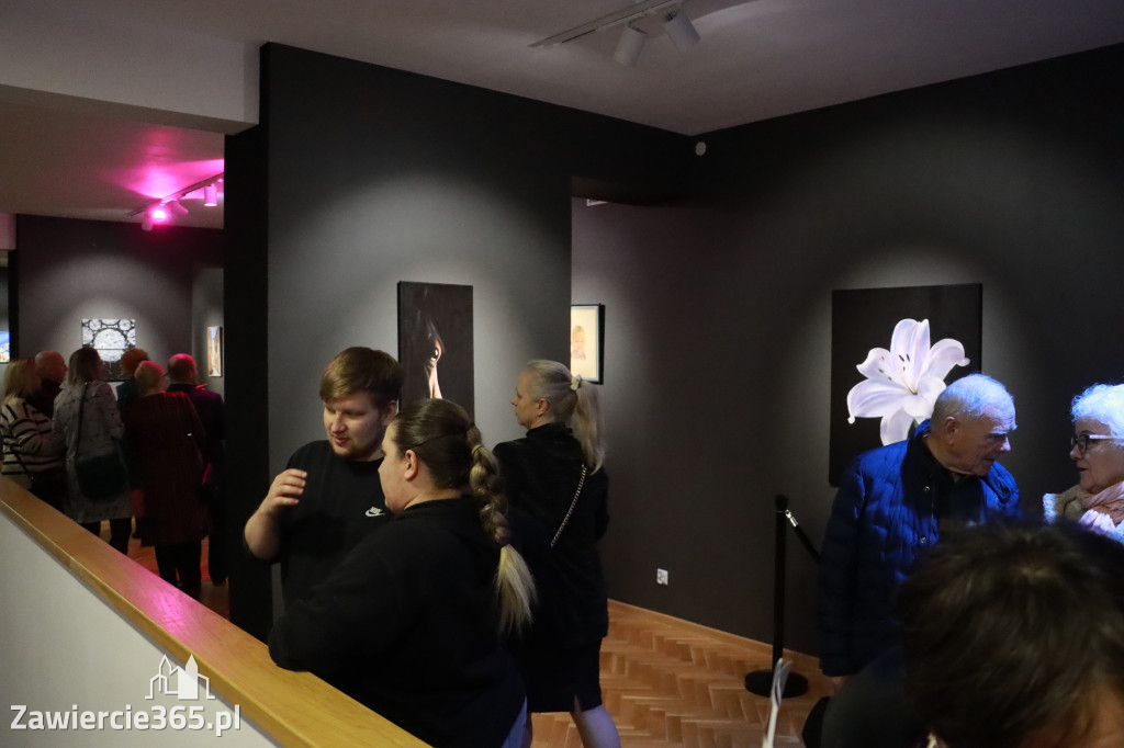 Fotorelacja: Wystawa malarstwa i rysunku PO PROSTU JA w Zawierciu