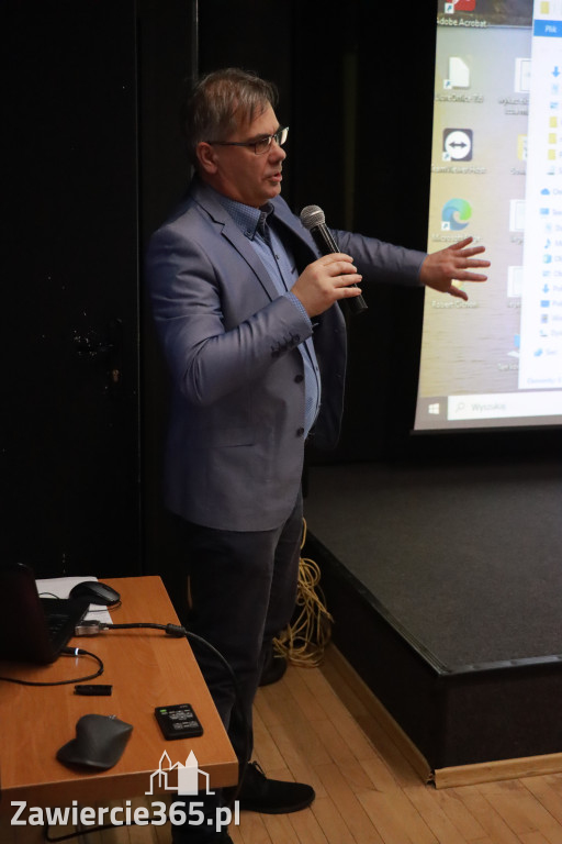 Fotorelacja: Spotkanie z historią w tle – Zawierciańskie Cegielnie