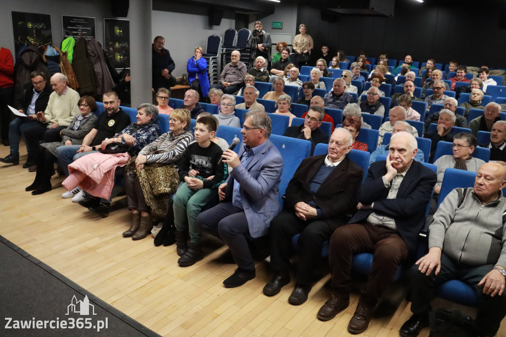 Fotorelacja: Spotkanie z historią w tle – Zawierciańskie Cegielnie