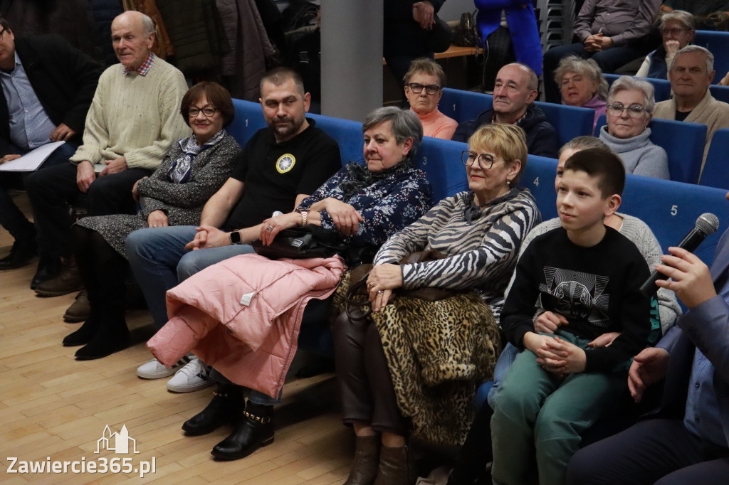 Fotorelacja: Spotkanie z historią w tle – Zawierciańskie Cegielnie