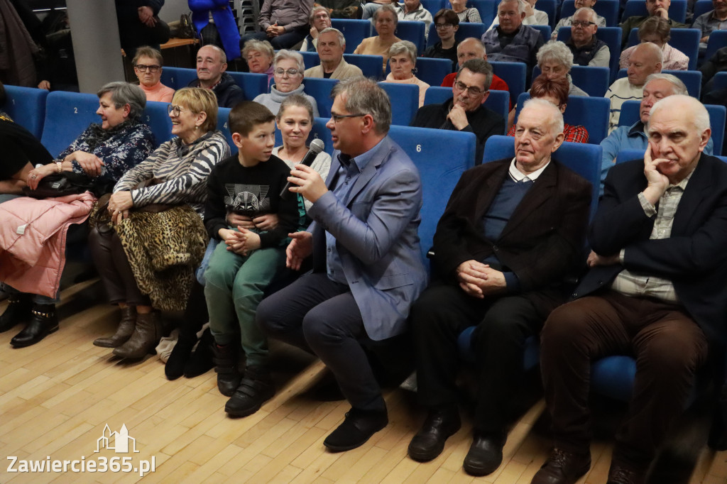 Fotorelacja: Spotkanie z historią w tle – Zawierciańskie Cegielnie