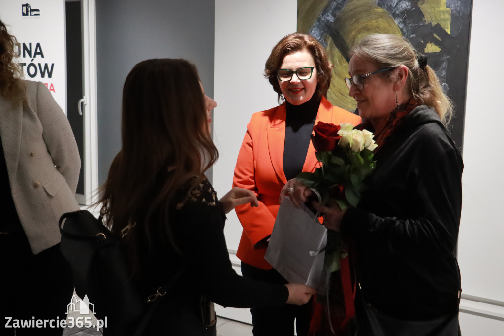 Fotorelacja: Wojna Światów NOWA NADZIEJA Jolanta Kuśmierska - wernisaż w Zawierciu