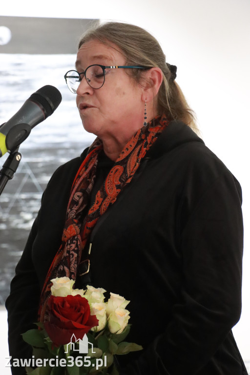 Fotorelacja: Wojna Światów NOWA NADZIEJA Jolanta Kuśmierska - wernisaż w Zawierciu