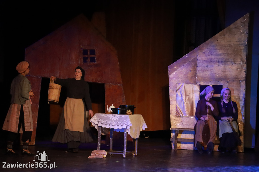 Fotorelacja: Musical SKRZYPEK NA DACHU w MOK Zawiercie