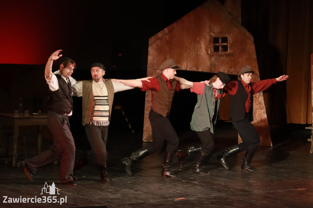Fotorelacja: Musical SKRZYPEK NA DACHU w MOK Zawiercie