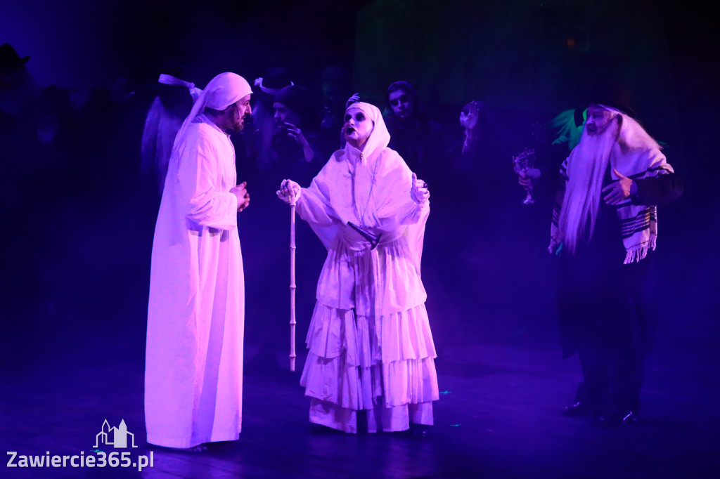 Fotorelacja: Musical SKRZYPEK NA DACHU w MOK Zawiercie