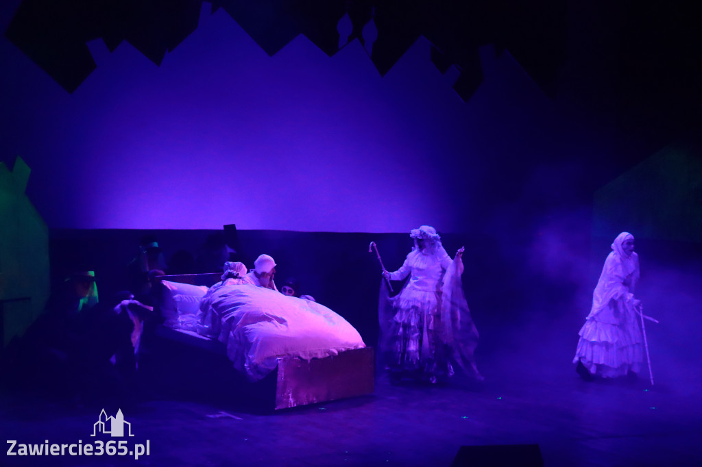 Fotorelacja: Musical SKRZYPEK NA DACHU w MOK Zawiercie