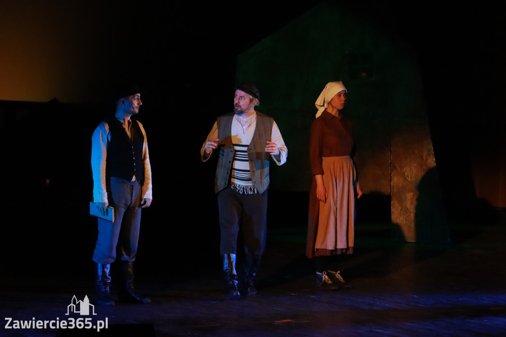 Fotorelacja: Musical SKRZYPEK NA DACHU w MOK Zawiercie