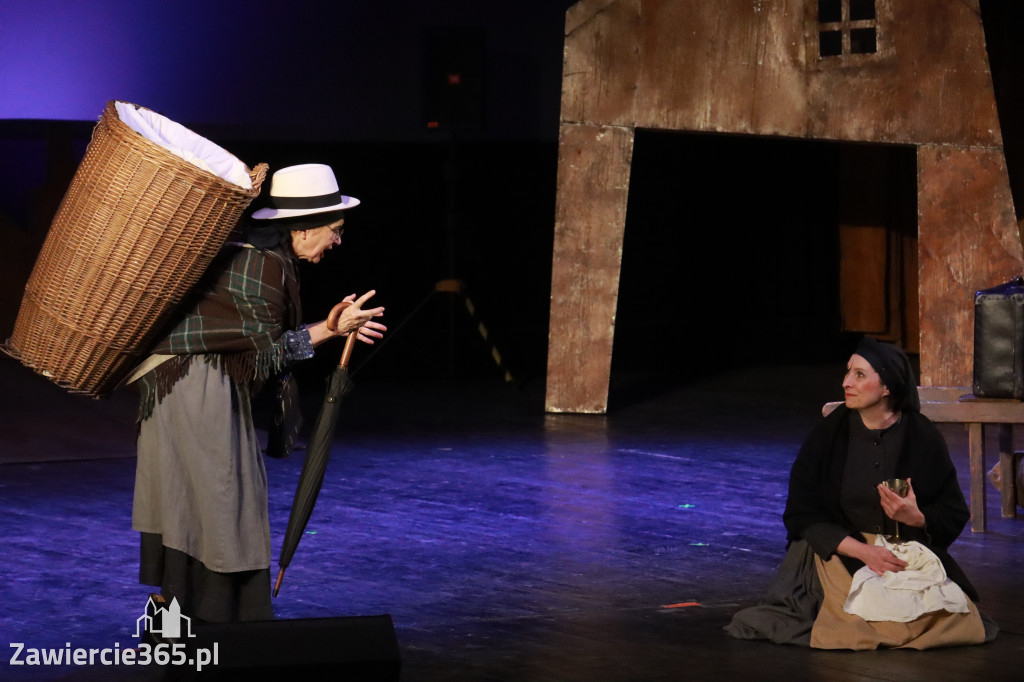Fotorelacja: Musical SKRZYPEK NA DACHU w MOK Zawiercie