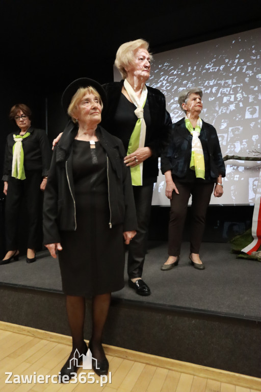 Fotorelacja: Obchody 85. rocznicy Zbrodni Katyńskiej.