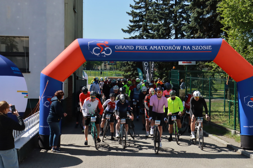 Fotorelacja: GRAND PRIX AMATORÓW NA SZOSIE w Zawierciu