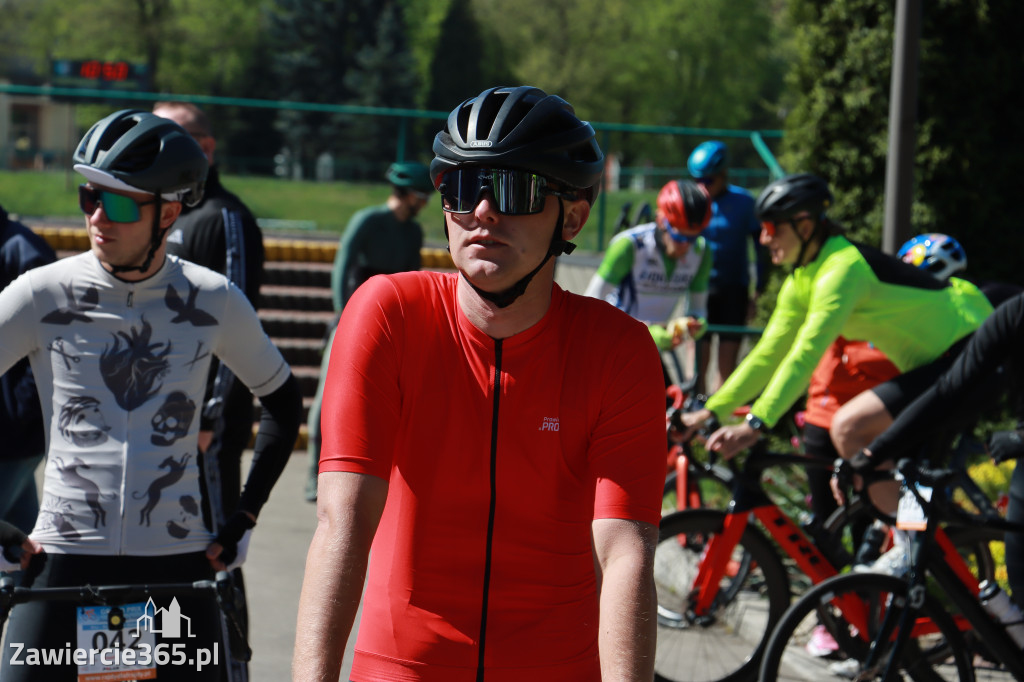Fotorelacja: GRAND PRIX AMATORÓW NA SZOSIE w Zawierciu