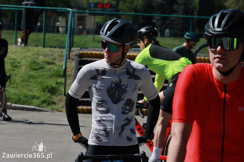 Fotorelacja: GRAND PRIX AMATORÓW NA SZOSIE w Zawierciu