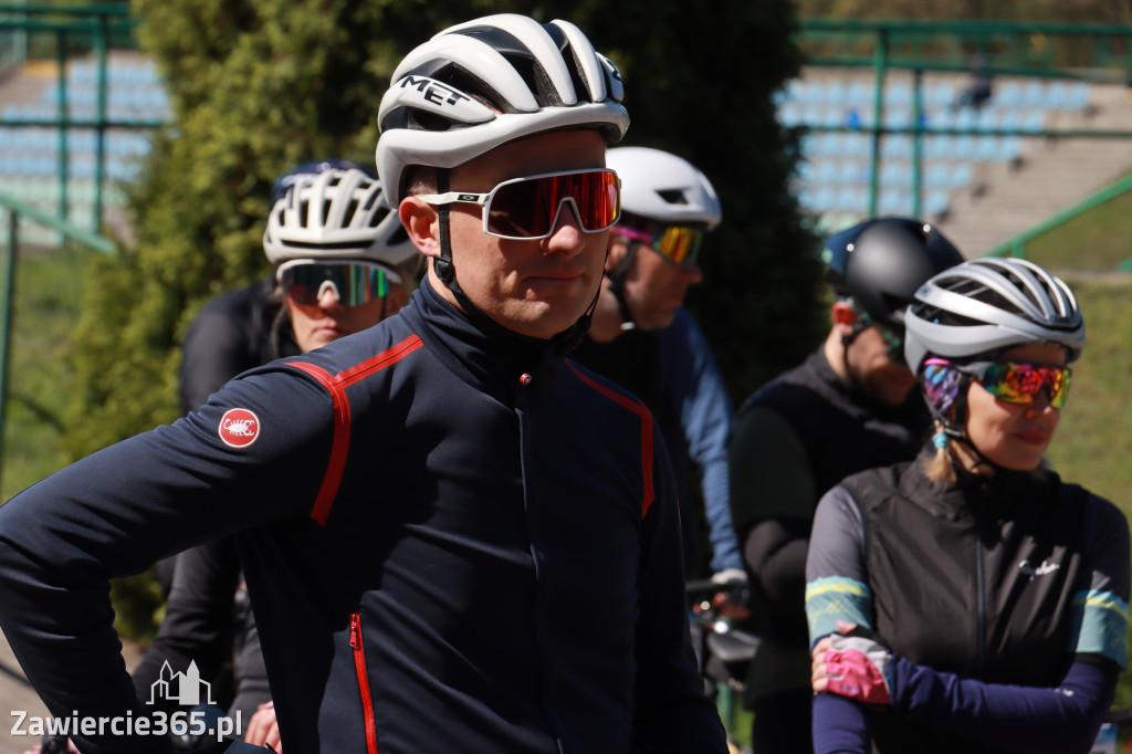 Fotorelacja: GRAND PRIX AMATORÓW NA SZOSIE w Zawierciu