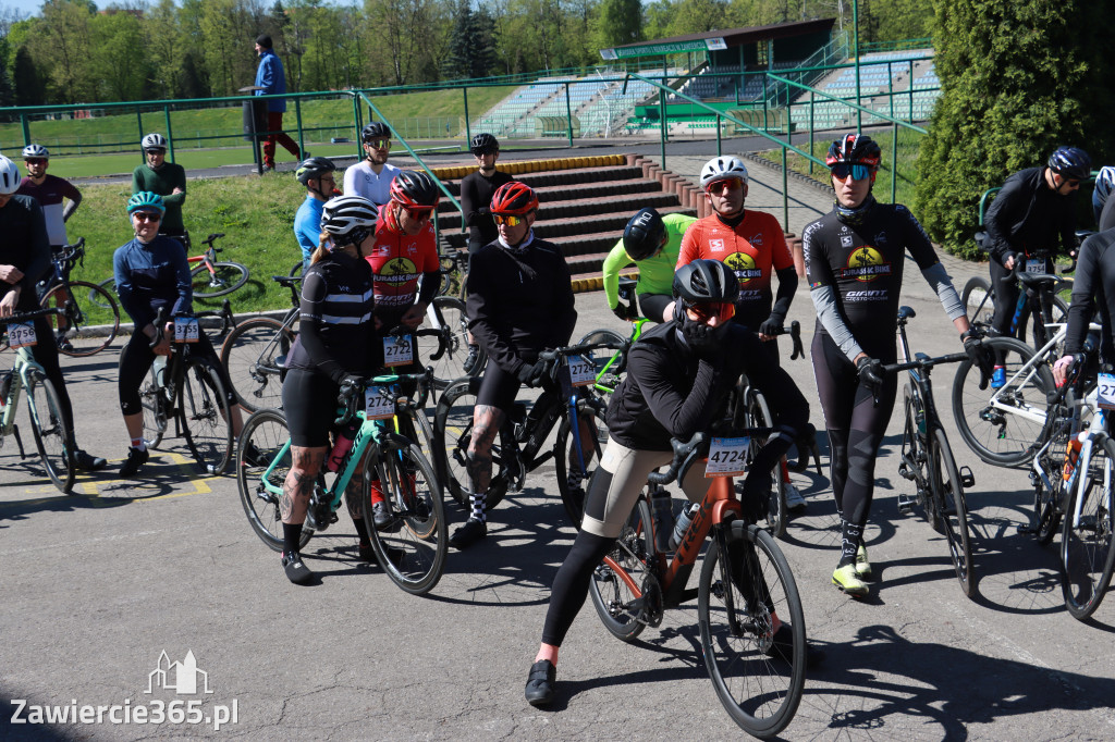 Fotorelacja: GRAND PRIX AMATORÓW NA SZOSIE w Zawierciu