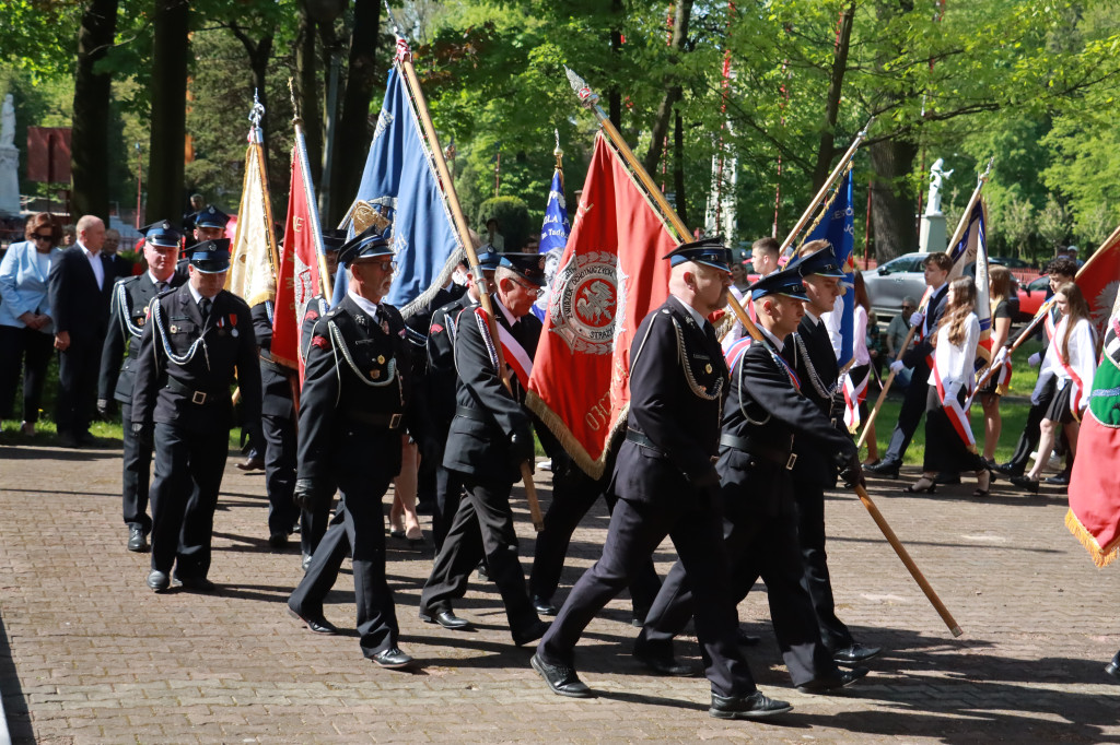 Fotorelacja: 234. Rocznica Uchwalenia Konstytucji - Obchody w Zawierciu.