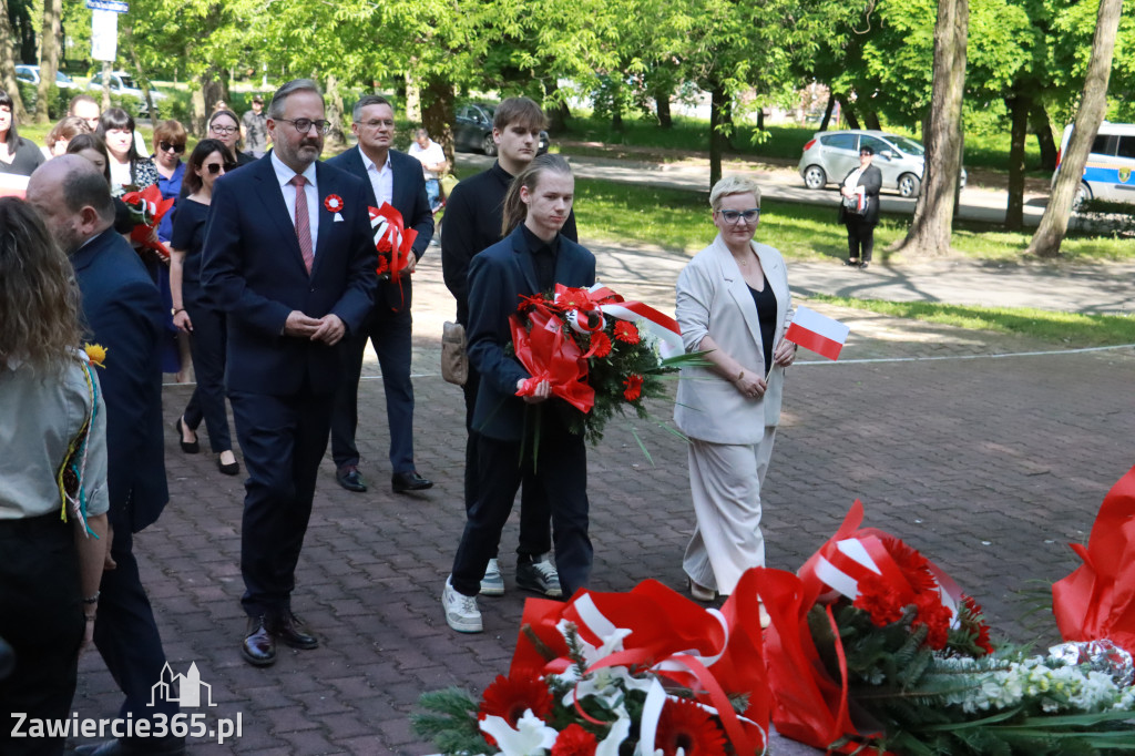Fotorelacja: 234. Rocznica Uchwalenia Konstytucji - Obchody w Zawierciu.