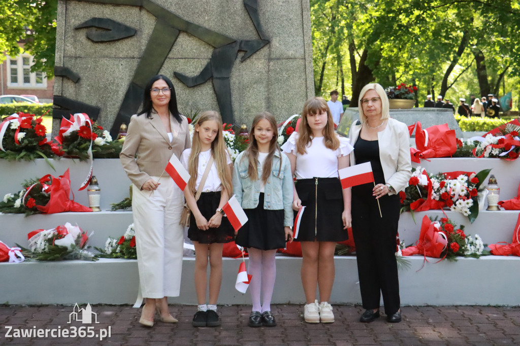 Fotorelacja: 234. Rocznica Uchwalenia Konstytucji - Obchody w Zawierciu.
