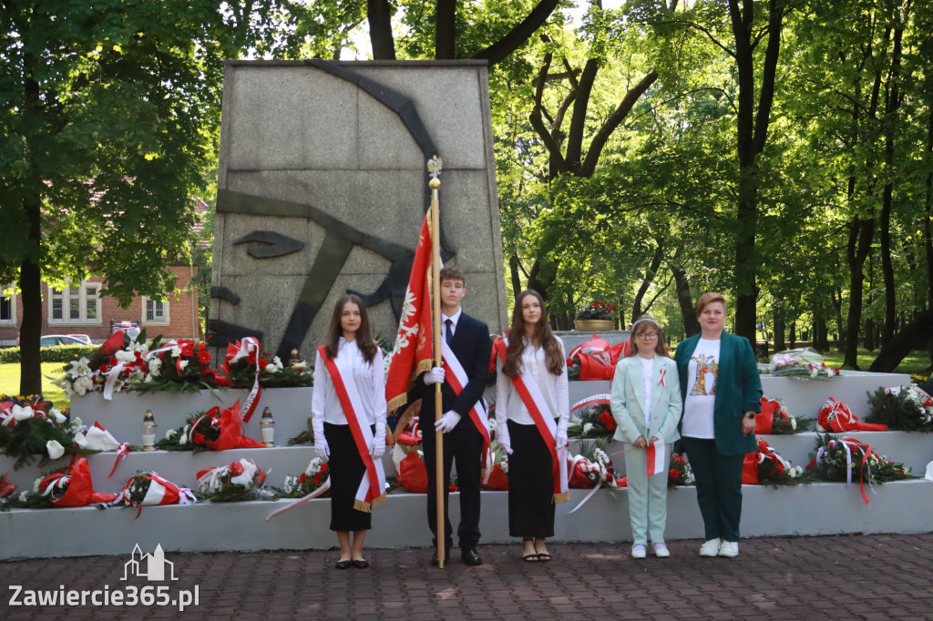 Fotorelacja: 234. Rocznica Uchwalenia Konstytucji - Obchody w Zawierciu.