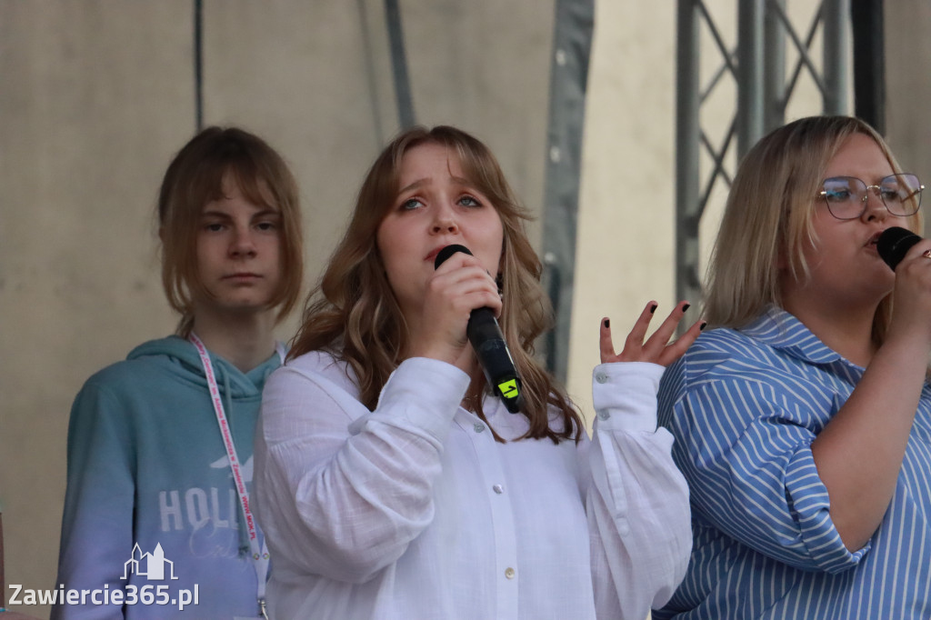 Fotorelacja: Majówka 2025 z MOK Zawiercie!