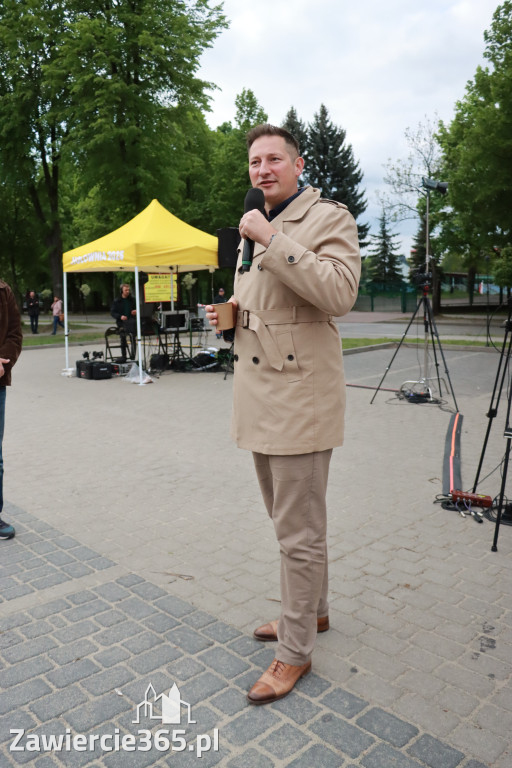 Fotorelacja: Spotkanie otwarte w Zawierciu z Szymonem Hołownia