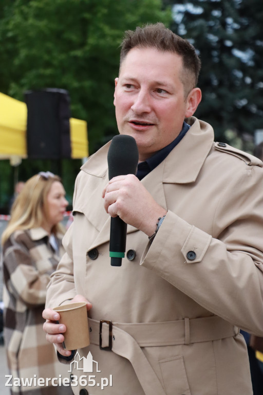 Fotorelacja: Spotkanie otwarte w Zawierciu z Szymonem Hołownia
