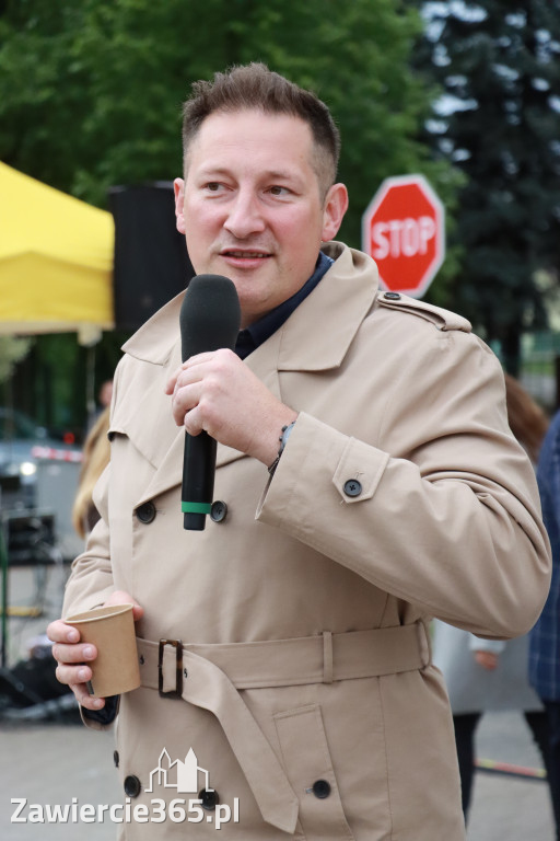 Fotorelacja: Spotkanie otwarte w Zawierciu z Szymonem Hołownia