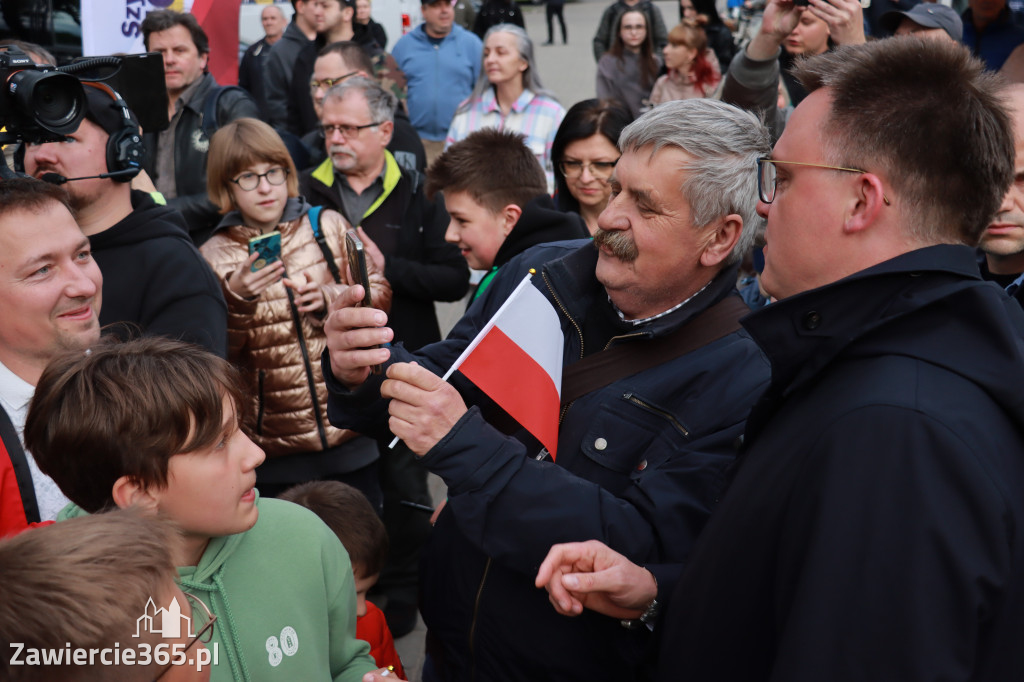 Fotorelacja: Spotkanie otwarte w Zawierciu z Szymonem Hołownia