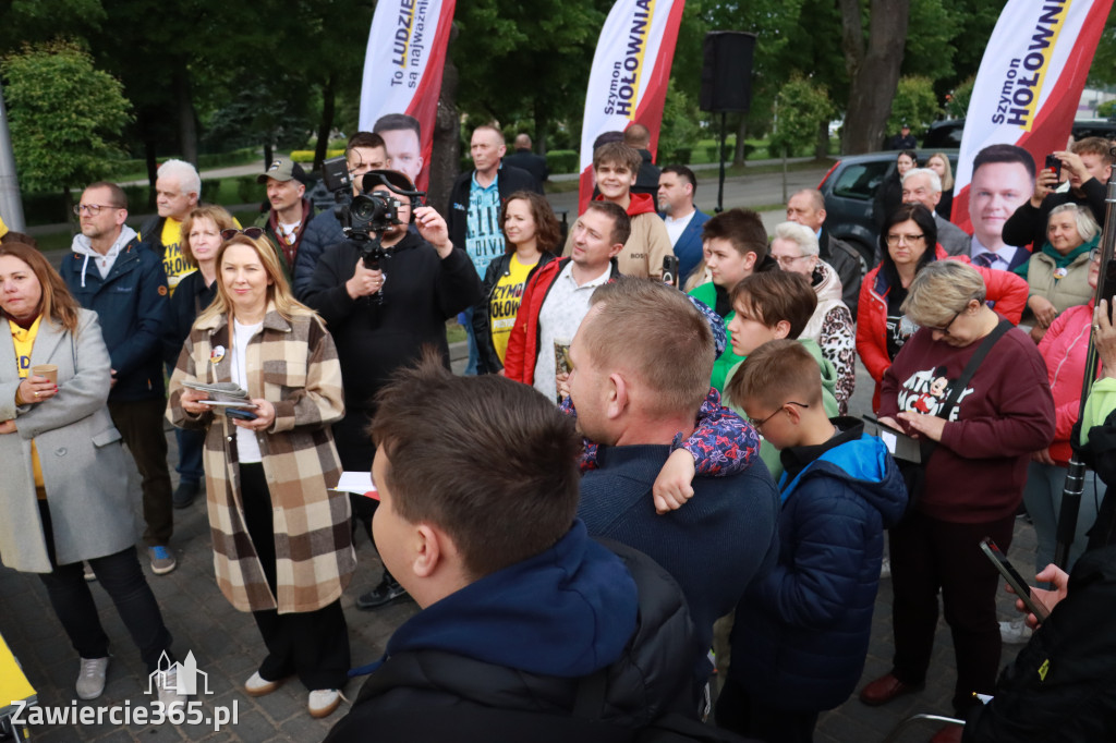 Fotorelacja: Spotkanie otwarte w Zawierciu z Szymonem Hołownia