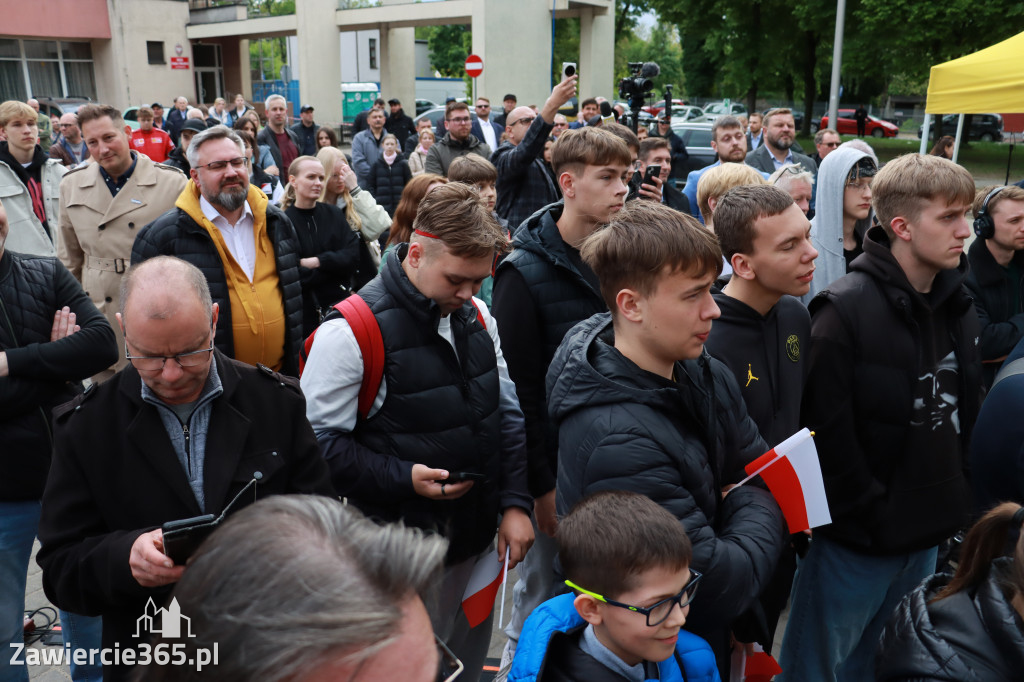 Fotorelacja: Spotkanie otwarte w Zawierciu z Szymonem Hołownia