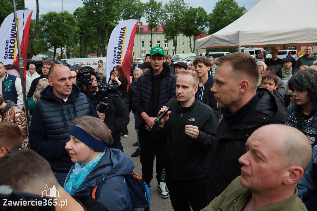 Fotorelacja: Spotkanie otwarte w Zawierciu z Szymonem Hołownia