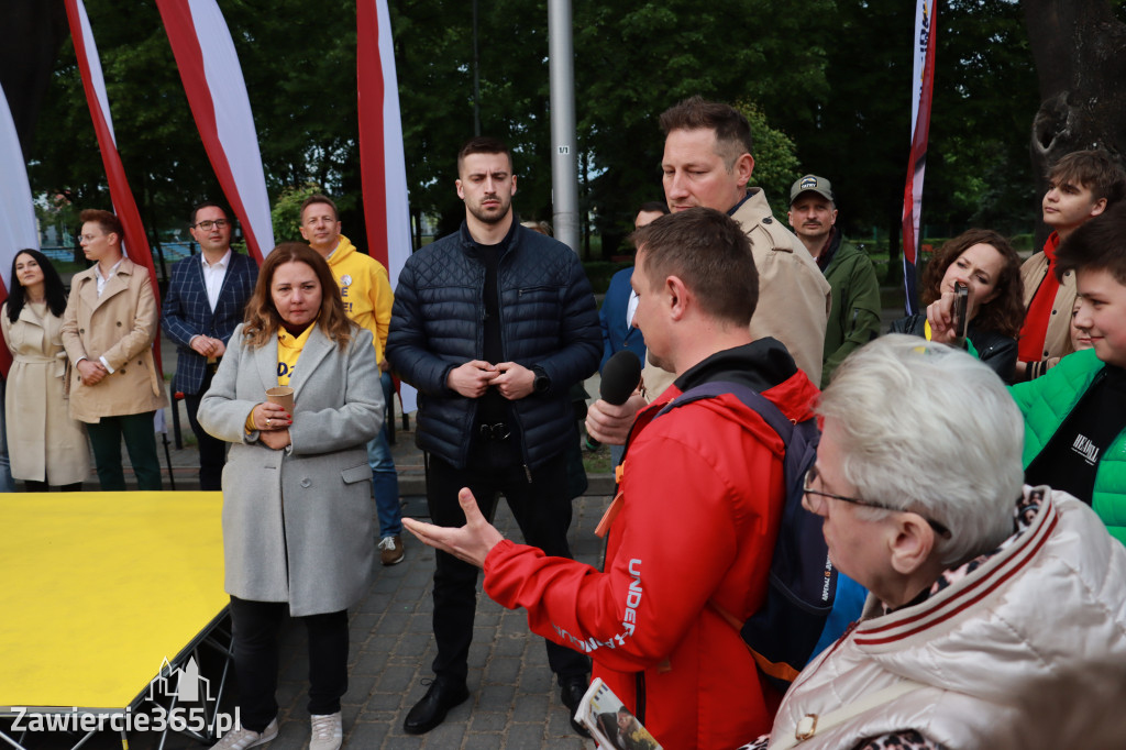 Fotorelacja: Spotkanie otwarte w Zawierciu z Szymonem Hołownia