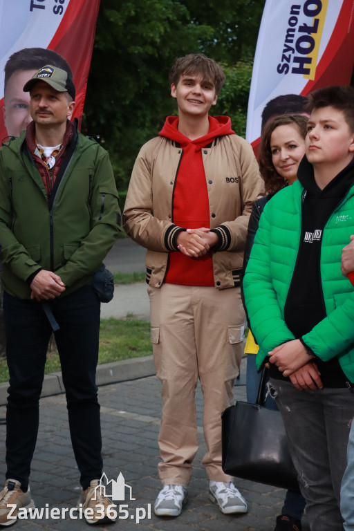 Fotorelacja: Spotkanie otwarte w Zawierciu z Szymonem Hołownia