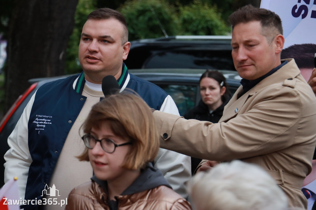 Fotorelacja: Spotkanie otwarte w Zawierciu z Szymonem Hołownia