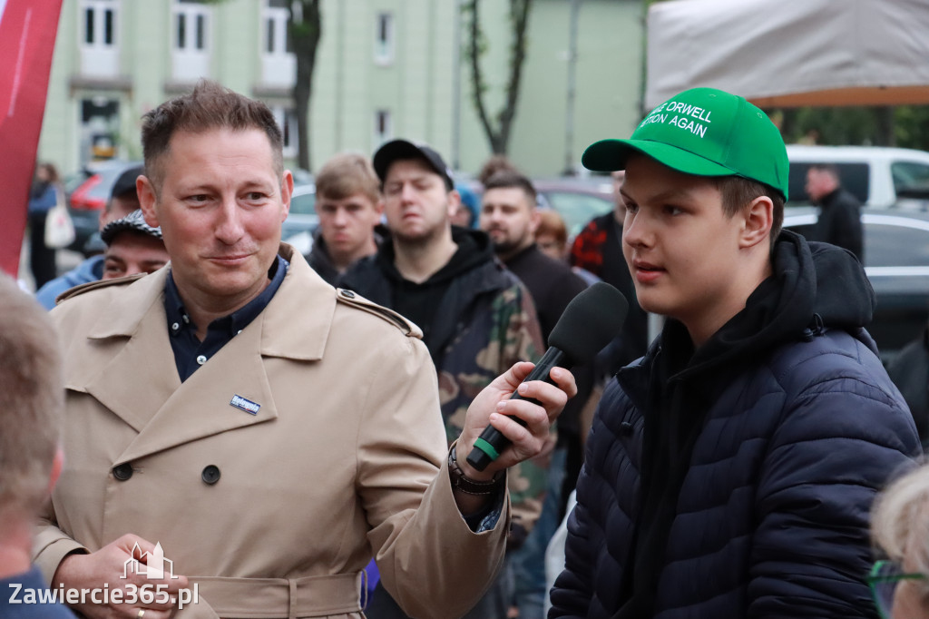 Fotorelacja: Spotkanie otwarte w Zawierciu z Szymonem Hołownia
